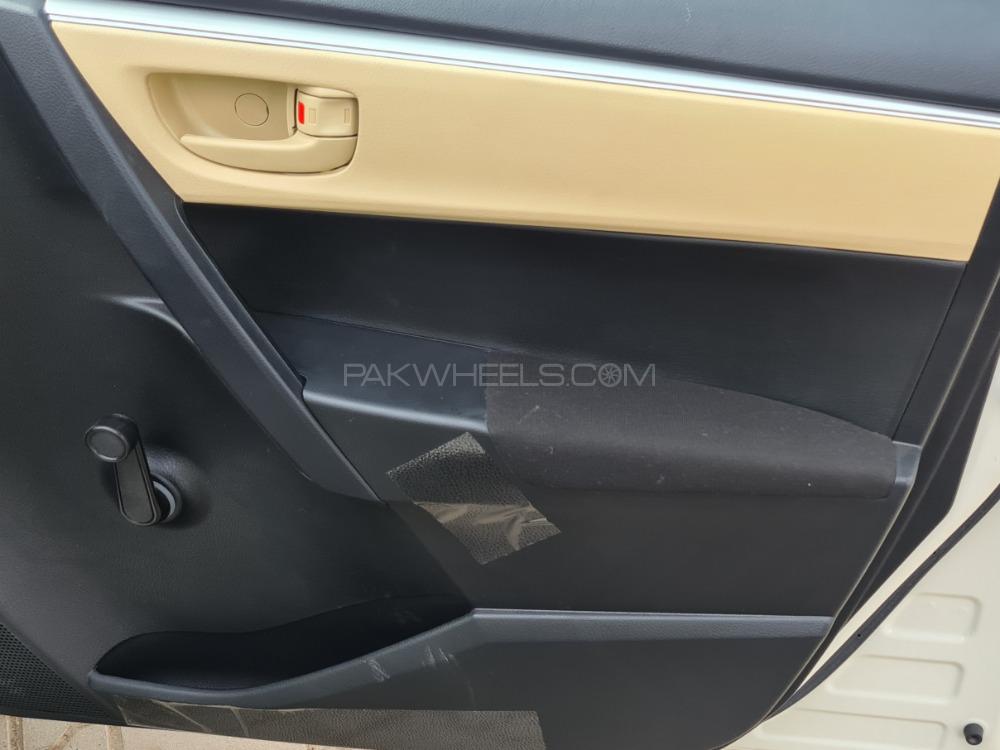 Toyota Corolla 2020 for Sale in Sialkot Toyota Corolla 2020 for Sale in Sialkot Image-22