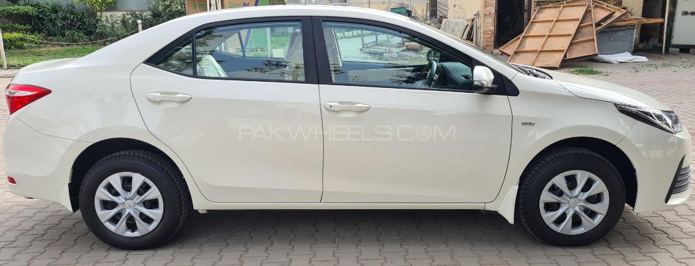Toyota Corolla 2020 for Sale in Sialkot Toyota Corolla 2020 for Sale in Sialkot Image-7