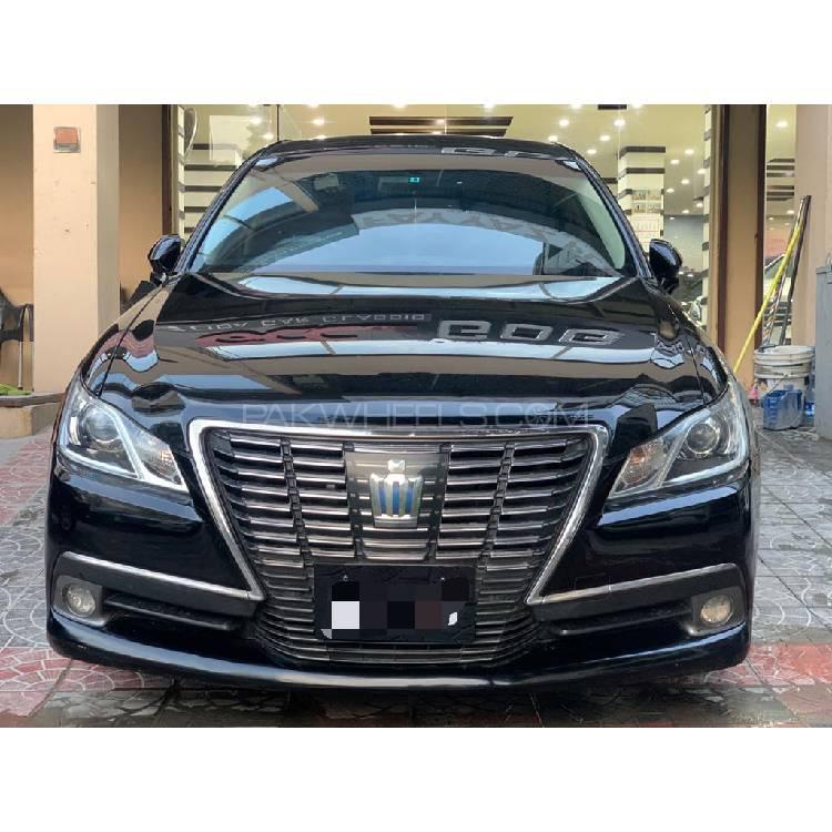 Toyota Crown 2013 for Sale in Islamabad Image-1