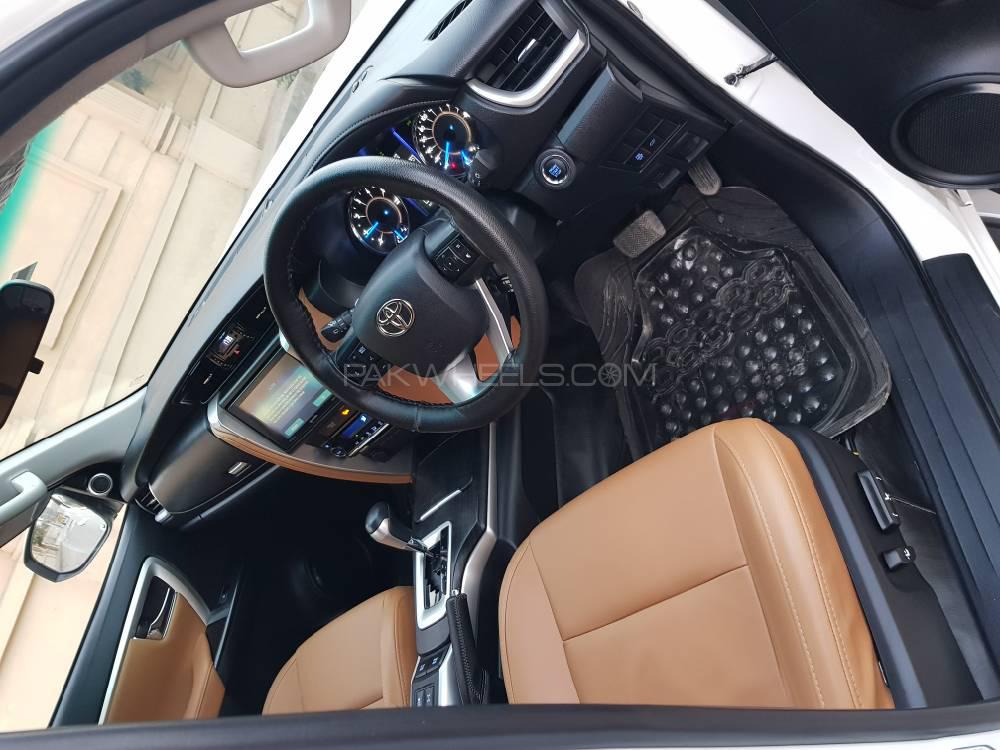 ٹویوٹا فورچیونر 2019 for Sale in ملتان ٹویوٹا فورچیونر 2019 for Sale in ملتان Image-3