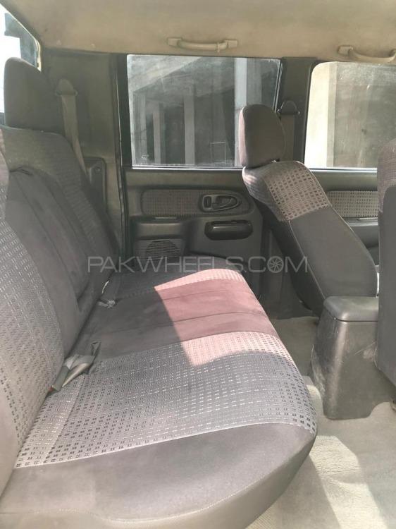 مٹسوبیشی ایل 200 2006 for Sale in راولپنڈی مٹسوبیشی ایل 200 2006 for Sale in راولپنڈی Image-4