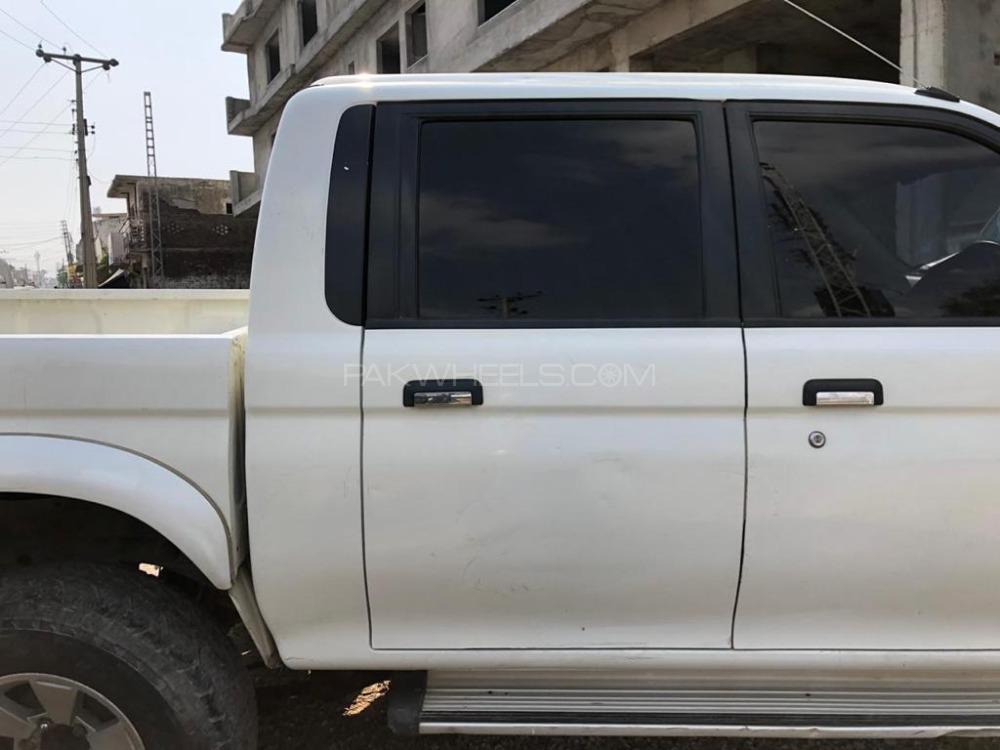 مٹسوبیشی ایل 200 2006 for Sale in راولپنڈی مٹسوبیشی ایل 200 2006 for Sale in راولپنڈی Image-15