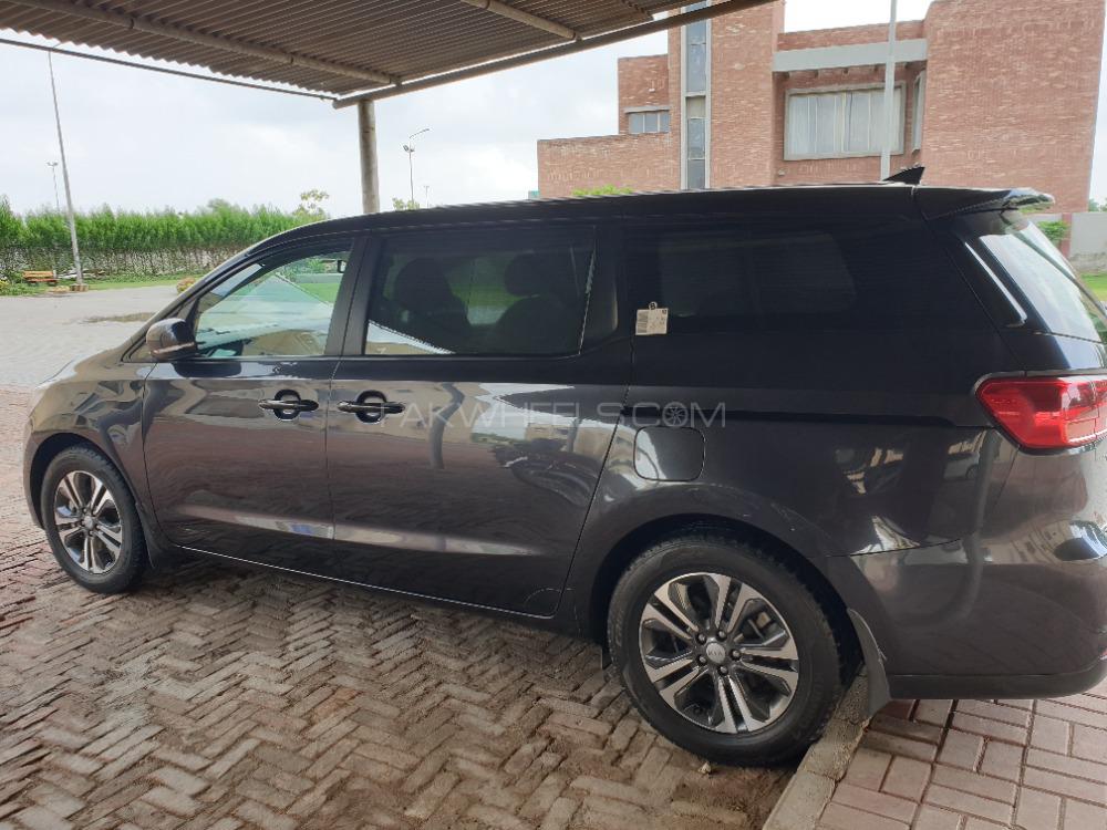 کِیا کارنیول 2018 for Sale in لاہور کِیا کارنیول 2018 for Sale in لاہور Image-5