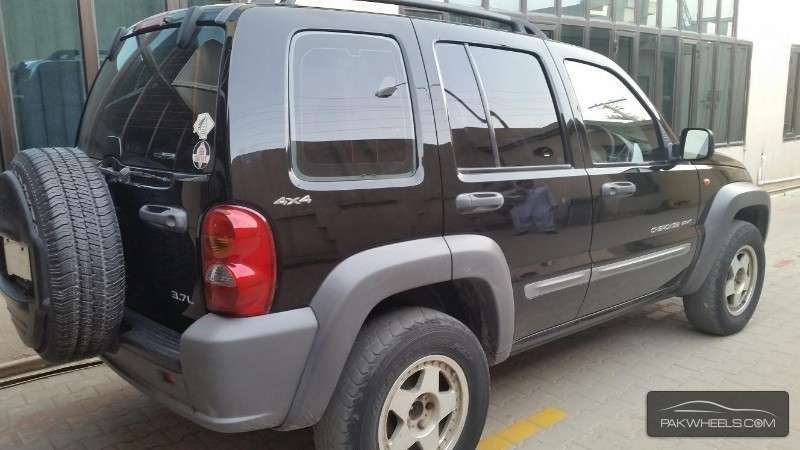 Jeep Cherokee 2001 for Sale in Sialkot Image-1