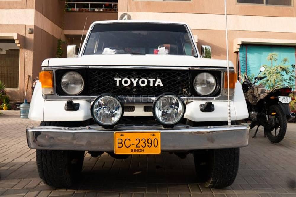 Toyota Land Cruiser 1990 for Sale in Karachi Image-1