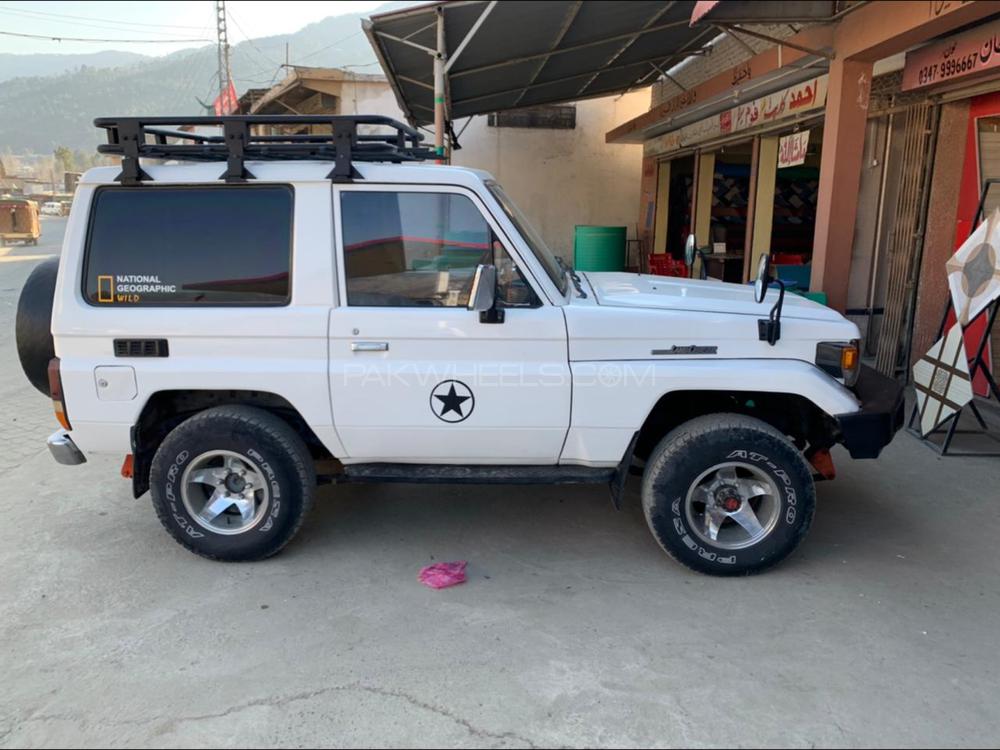 Toyota Land Cruiser 1985 for Sale in Mansehra Image-1