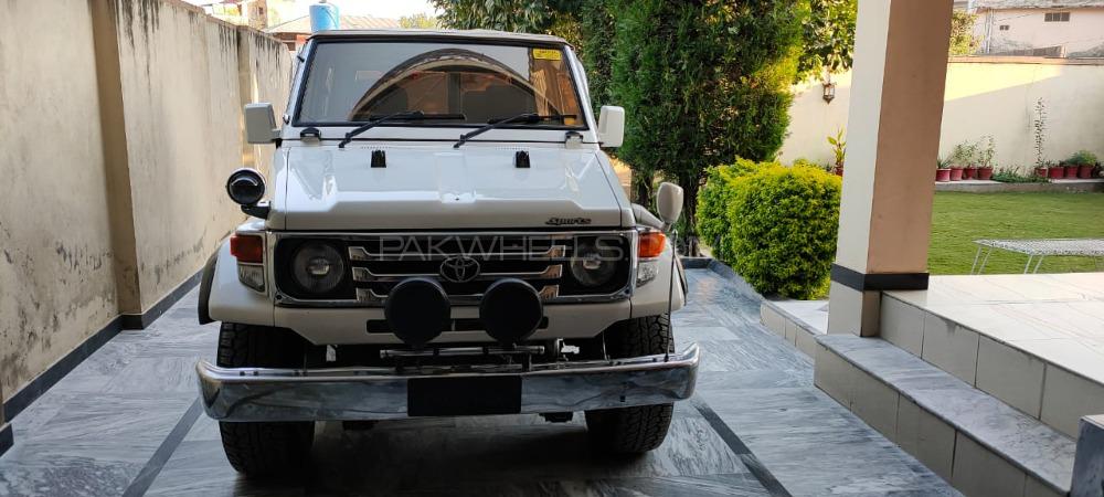 ٹویوٹا لینڈ کروزر 1987 for Sale in ایبٹ آباد ٹویوٹا لینڈ کروزر 1987 for Sale in ایبٹ آباد Image-2