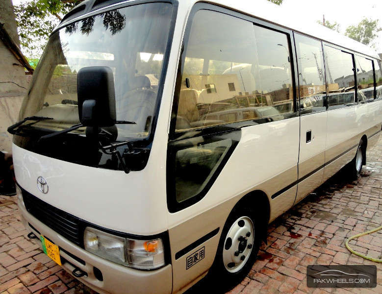 Toyota Coaster 1994 for Sale in Lahore Image-1