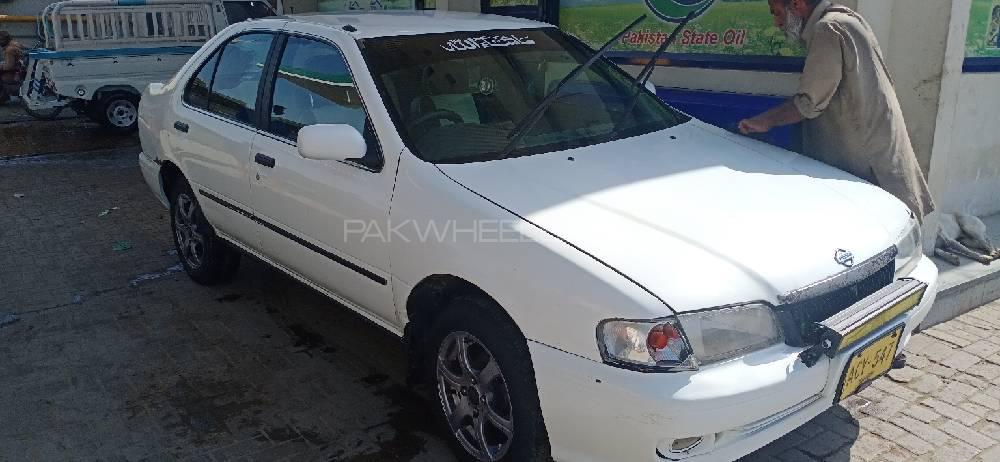 Nissan Sunny 2000 for Sale in Karachi Nissan Sunny 2000 for Sale in Karachi Image-2
