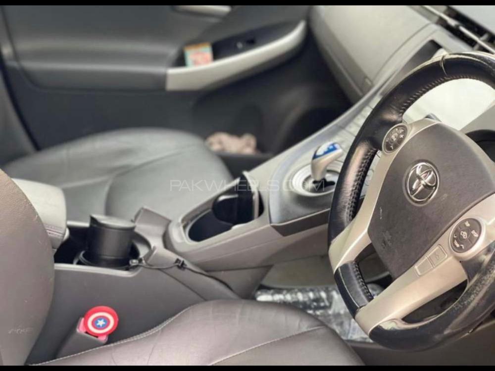 ٹویوٹا پریوس 2010 for Sale in اسلام آباد ٹویوٹا پریوس 2010 for Sale in اسلام آباد Image-4