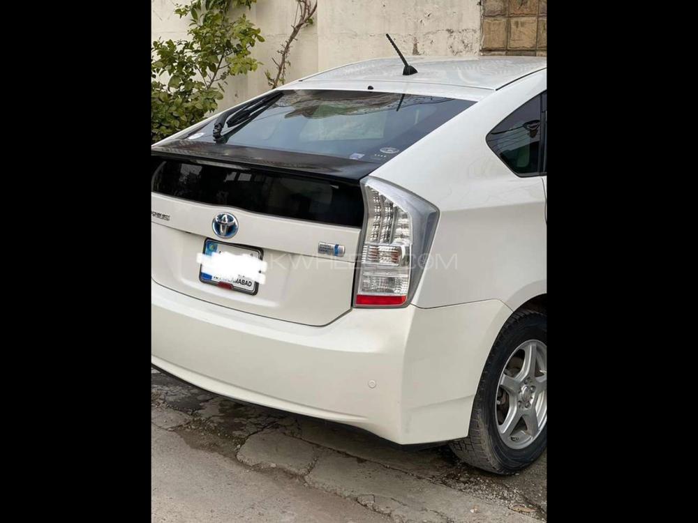 ٹویوٹا پریوس 2010 for Sale in اسلام آباد ٹویوٹا پریوس 2010 for Sale in اسلام آباد Image-12