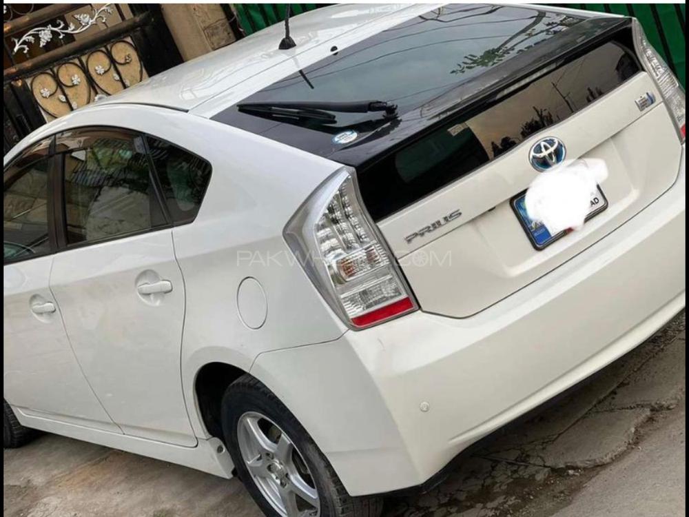 ٹویوٹا پریوس 2010 for Sale in اسلام آباد ٹویوٹا پریوس 2010 for Sale in اسلام آباد Image-11