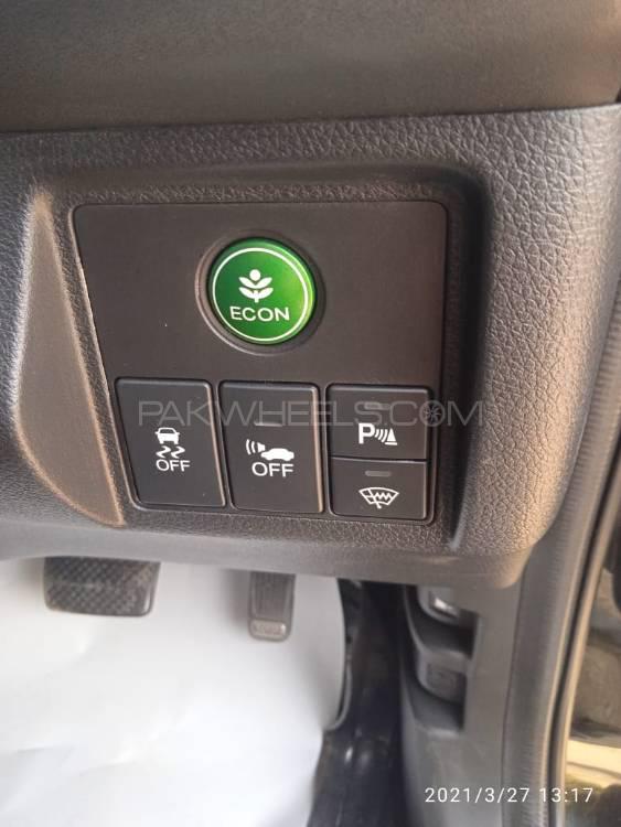 ہونڈا ویزِل 2014 for Sale in لاہور ہونڈا ویزِل 2014 for Sale in لاہور Image-15