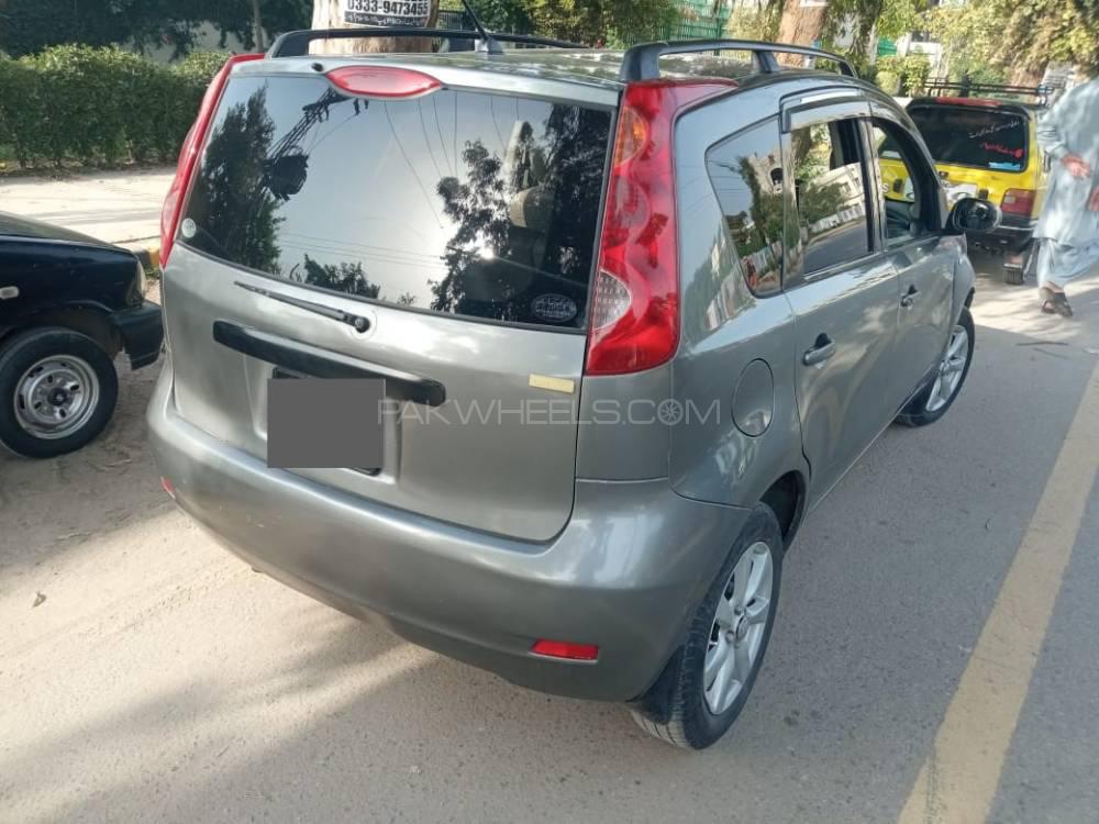 Nissan Note 2007 for Sale in Islamabad Nissan Note 2007 for Sale in Islamabad Image-4