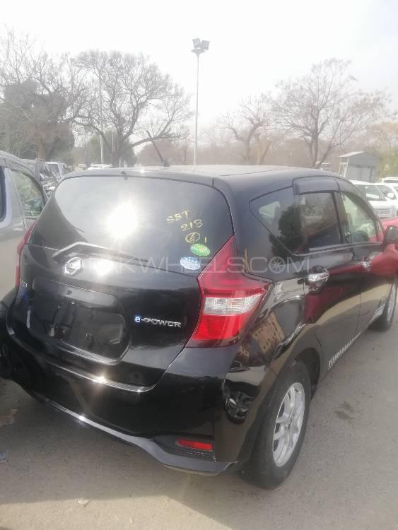 Nissan Note 2017 for Sale in Islamabad Nissan Note 2017 for Sale in Islamabad Image-13
