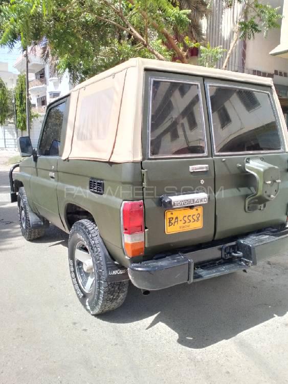 Toyota Land Cruiser 1987 for Sale in Karachi Toyota Land Cruiser 1987 for Sale in Karachi Image-4