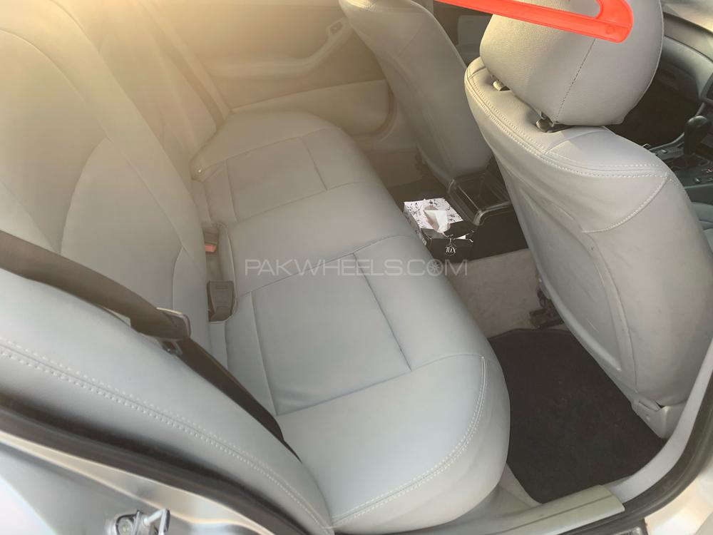 BMW 3 Series 2002 for Sale in Rawalpindi BMW 3 Series 2002 for Sale in Rawalpindi Image-9