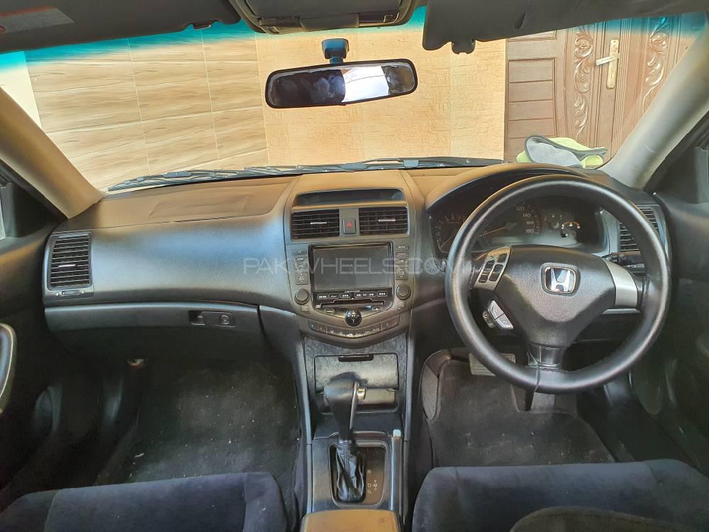 ہونڈا اکارڈ 2003 for Sale in لاہور ہونڈا اکارڈ 2003 for Sale in لاہور Image-17