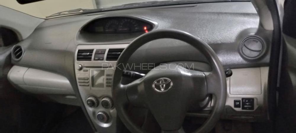 Toyota Belta 2010 for Sale in Karachi Toyota Belta 2010 for Sale in Karachi Image-8