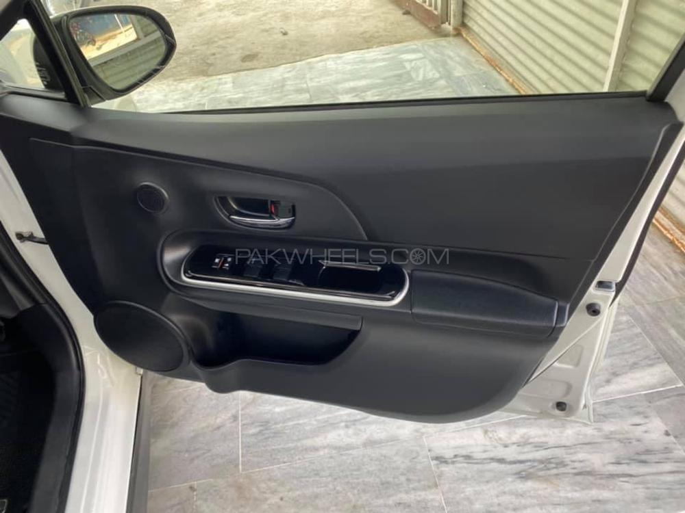 Toyota Aqua 2015 for Sale in Rawalpindi Toyota Aqua 2015 for Sale in Rawalpindi Image-7