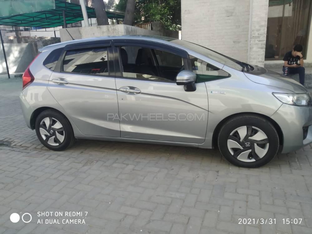 Honda Fit 2014 for Sale in Lahore Honda Fit 2014 for Sale in Lahore Image-7