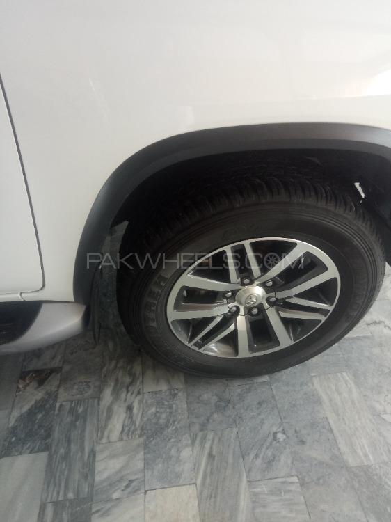 Toyota Fortuner 2019 for Sale in Sargodha Toyota Fortuner 2019 for Sale in Sargodha Image-5