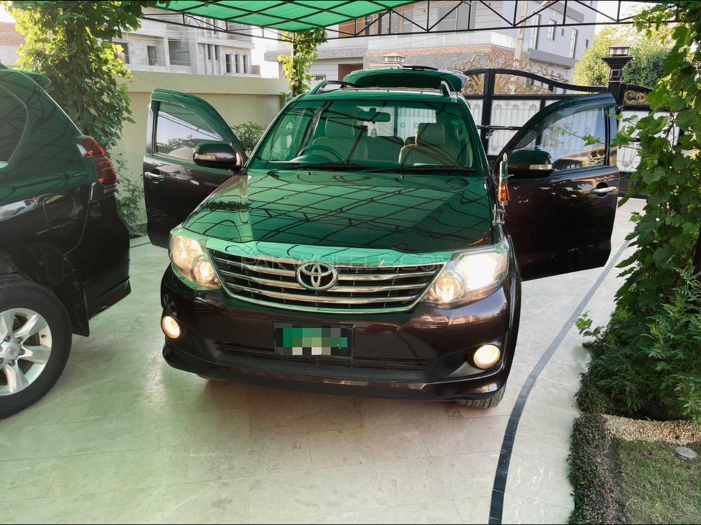 Toyota Fortuner 2014 for Sale in Multan Toyota Fortuner 2014 for Sale in Multan Image-11