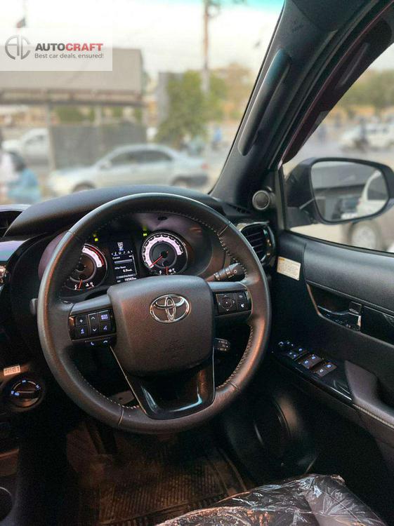 Toyota Hilux 2018 for Sale in Karachi Toyota Hilux 2018 for Sale in Karachi Image-10