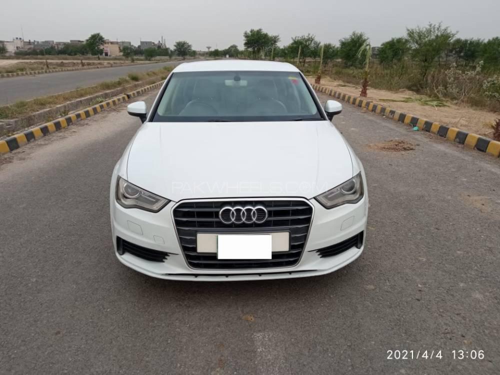 آوڈی اے 3 2015 for Sale in لاہور Image-1