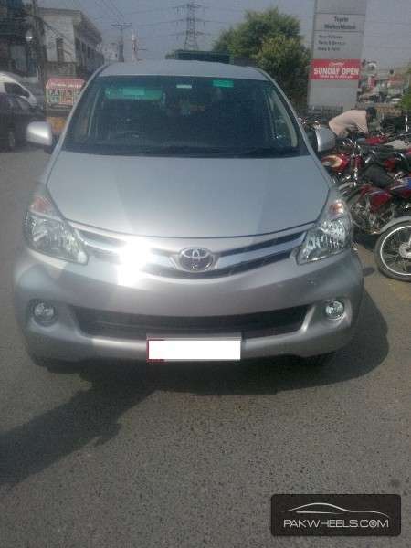Toyota Avanza 2014 for Sale in Lahore Image-1