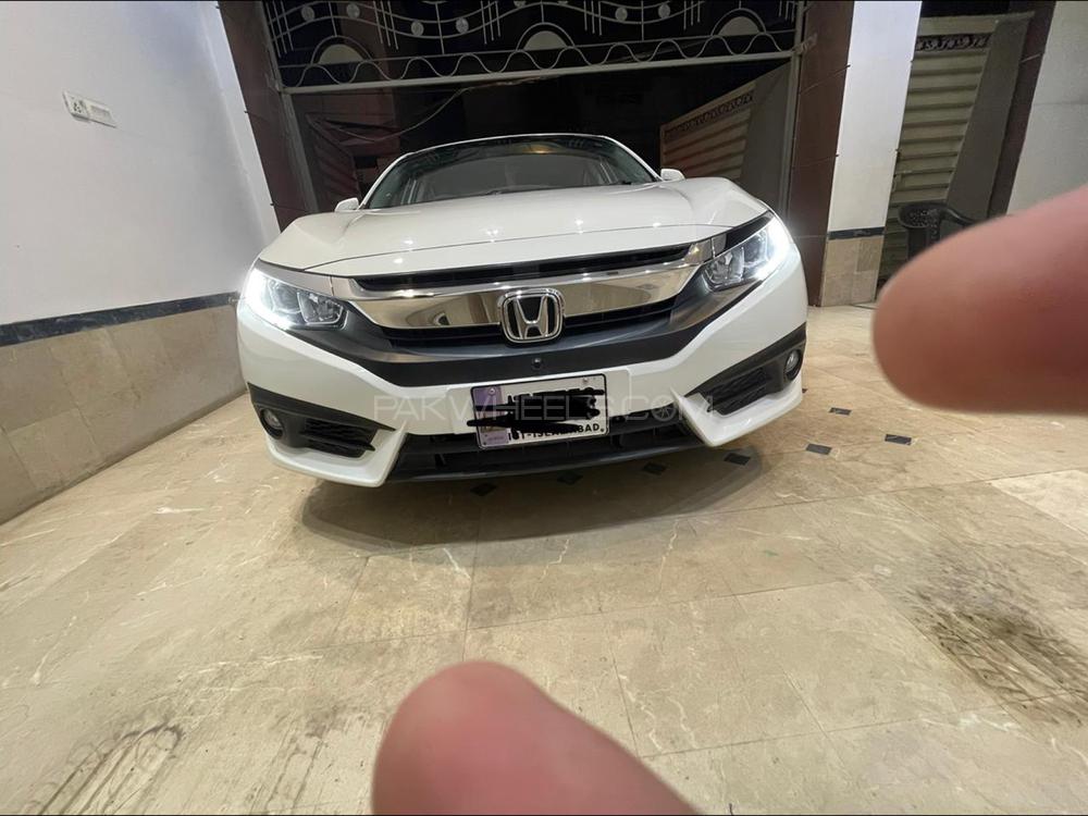 Honda Civic 2017 for Sale in Okara Image-1