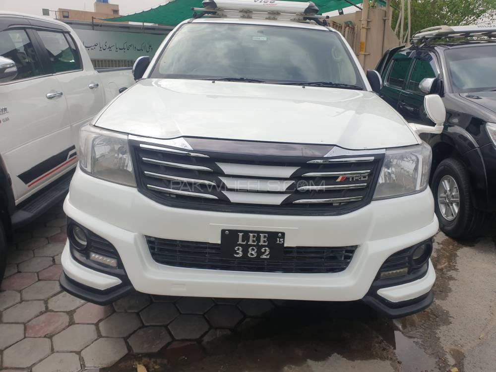 ٹویوٹا ہائیلکس 2015 for Sale in لاہور Image-1