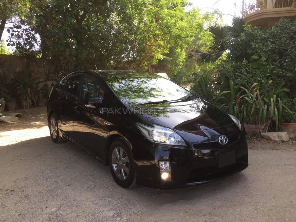 ٹویوٹا پریوس 2010 for Sale in کراچی Image-1