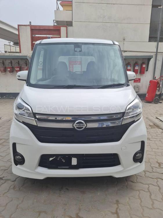 نسان روکس 2016 for Sale in لاہور Image-1