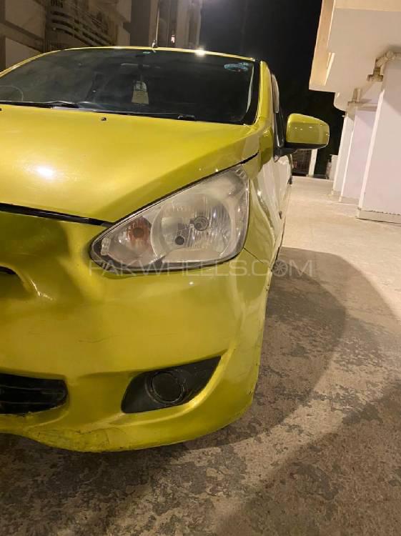 مٹسوبیشی میراج 2012 for Sale in کراچی مٹسوبیشی میراج 2012 for Sale in کراچی Image-3
