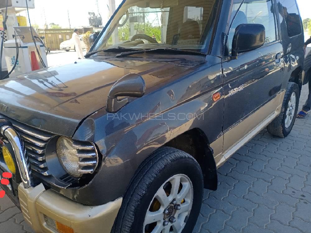 مٹسوبیشی پجیرو منی 1996 for Sale in اسلام آباد مٹسوبیشی پجیرو منی 1996 for Sale in اسلام آباد Image-3