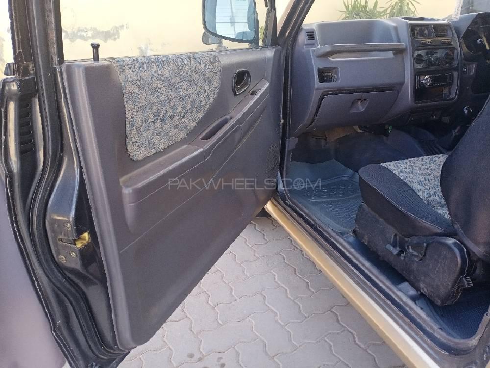 مٹسوبیشی پجیرو منی 1996 for Sale in اسلام آباد مٹسوبیشی پجیرو منی 1996 for Sale in اسلام آباد Image-16