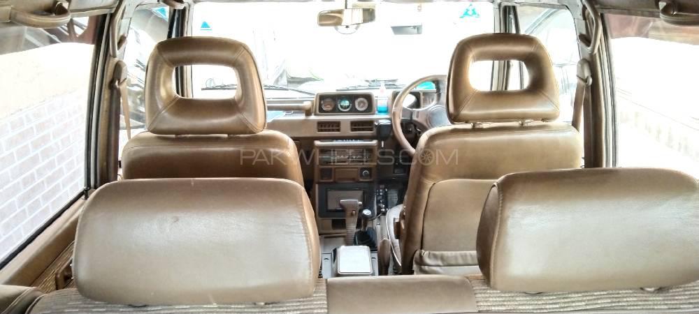 Mitsubishi Pajero 1990 for Sale in Rawalpindi Mitsubishi Pajero 1990 for Sale in Rawalpindi Image-2