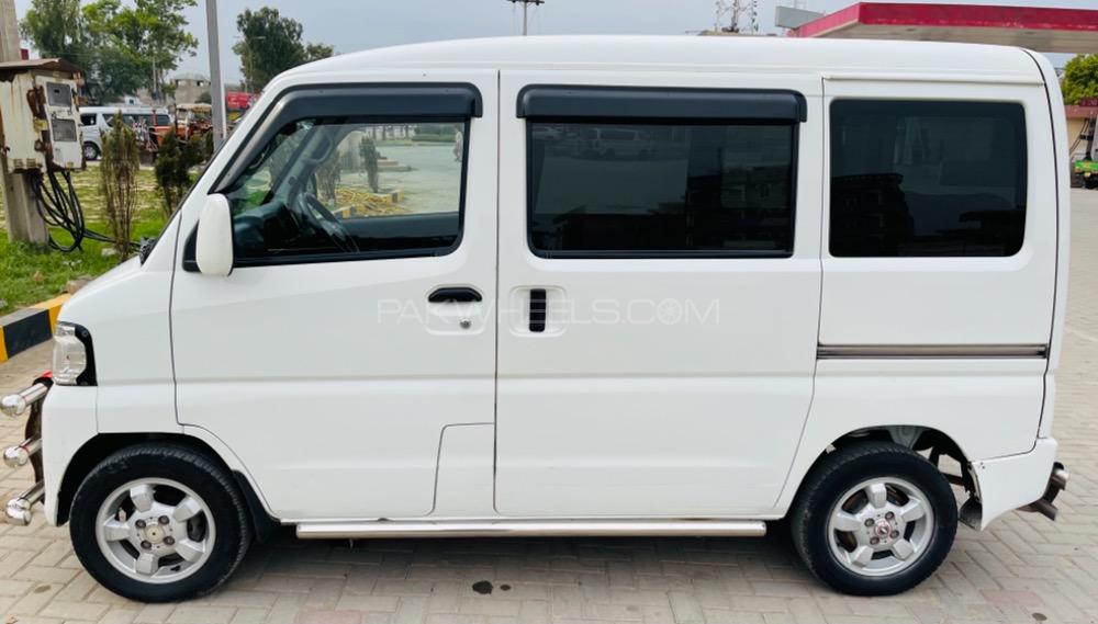 نسان کلپر 2012 for Sale in کھاریاں Image-1