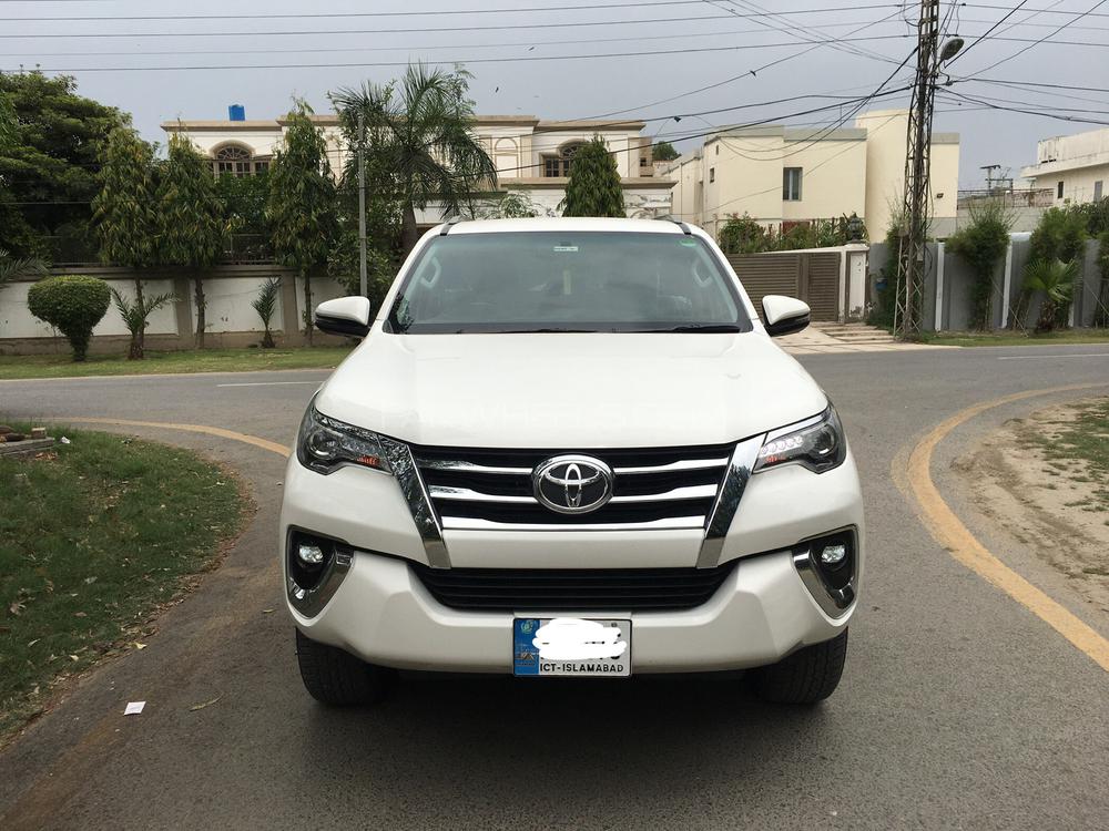 Toyota Fortuner 2019 for Sale in Lahore Image-1