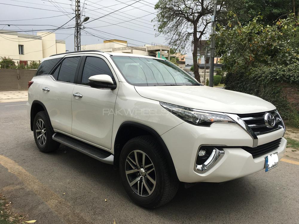 ٹویوٹا فورچیونر 2019 for Sale in لاہور ٹویوٹا فورچیونر 2019 for Sale in لاہور Image-2