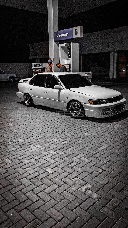 Toyota Corolla - 1999  Image-1