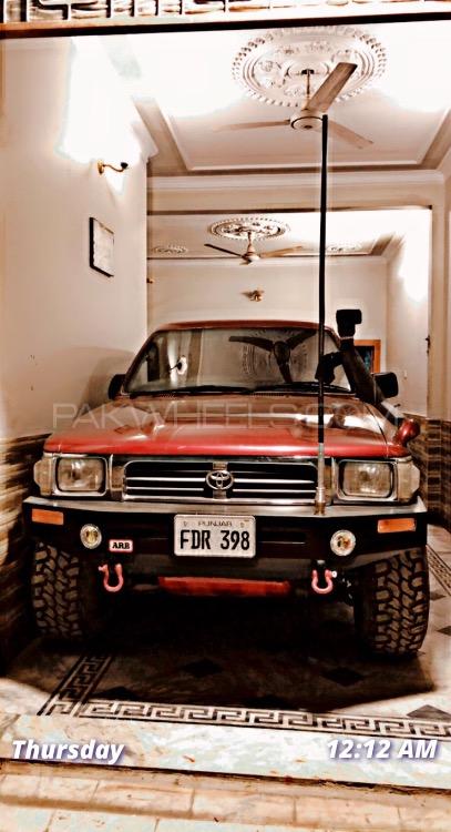 Toyota Pickup - 1992  Image-1