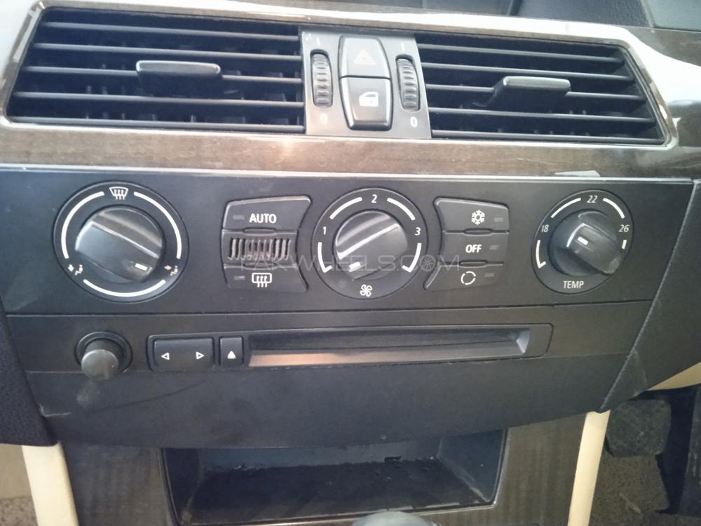 BMW 5 Series 2005 for Sale in Faisalabad BMW 5 Series 2005 for Sale in Faisalabad Image-8