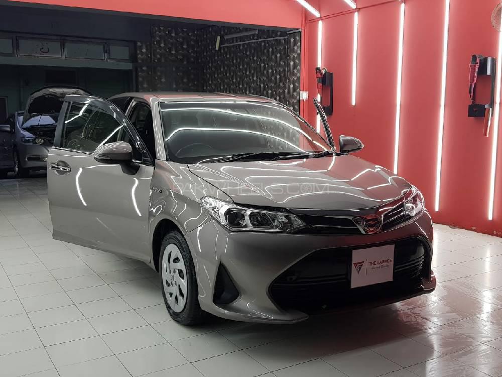 Toyota Corolla Axio 2018 for Sale in Islamabad Image-1