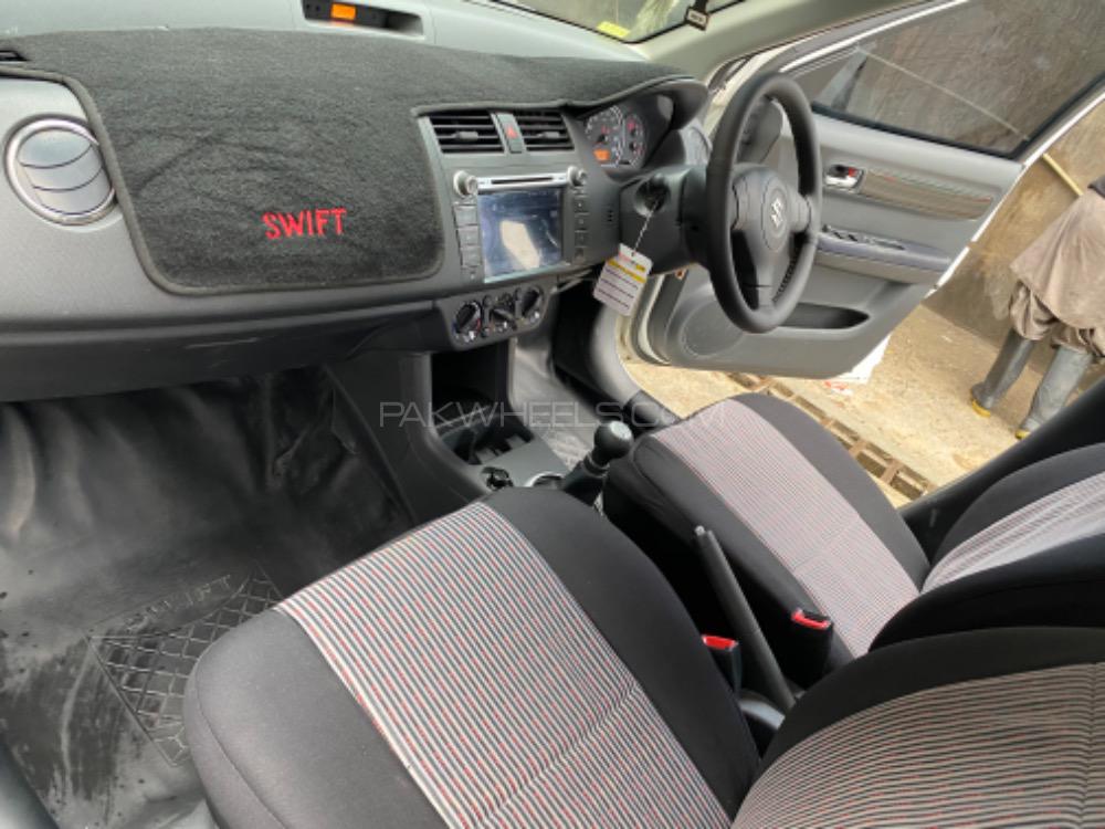 Suzuki Swift 2019 for Sale in Rawalpindi Suzuki Swift 2019 for Sale in Rawalpindi Image-6