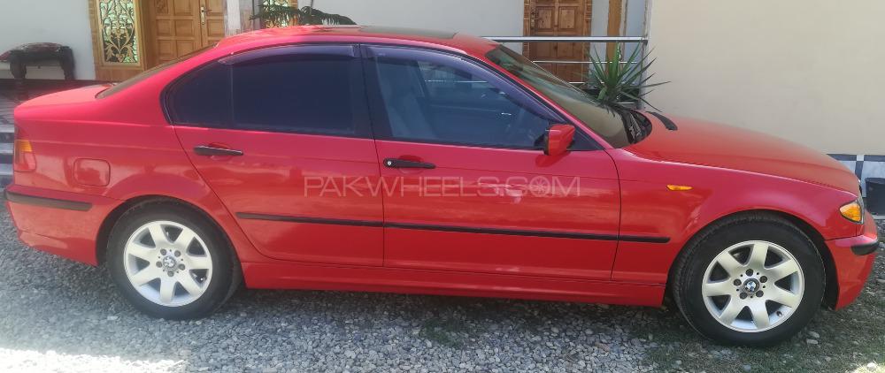 بی ایم ڈبلیو 3 سیریز 2003 for Sale in پشاور بی ایم ڈبلیو 3 سیریز 2003 for Sale in پشاور Image-2