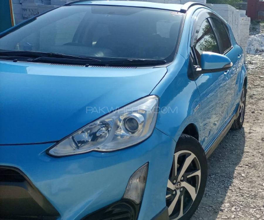 Toyota Aqua 2015 for Sale in Peshawar Toyota Aqua 2015 for Sale in Peshawar Image-5