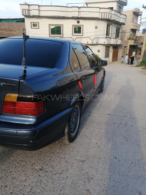 بی ایم ڈبلیو 3 سیریز 1997 for Sale in اسلام آباد بی ایم ڈبلیو 3 سیریز 1997 for Sale in اسلام آباد Image-6