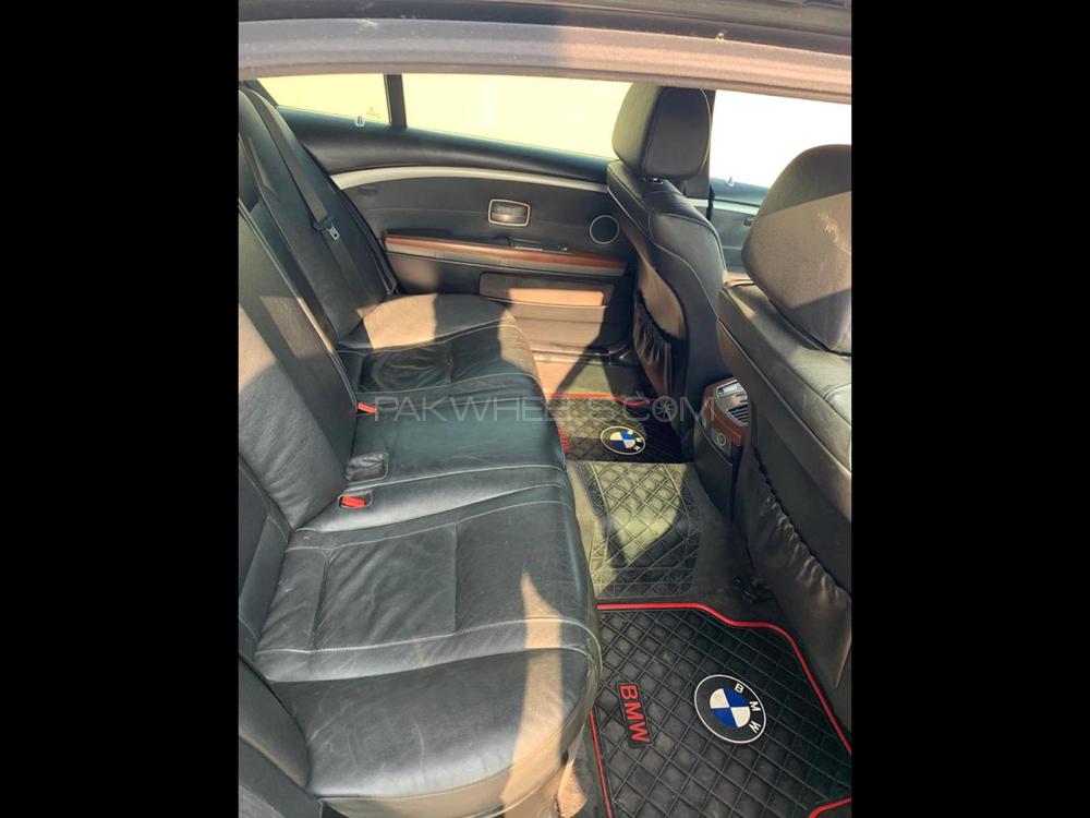 بی ایم ڈبلیو 7 سیریز 2006 for Sale in اسلام آباد بی ایم ڈبلیو 7 سیریز 2006 for Sale in اسلام آباد Image-10